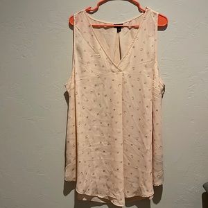 Torrid light peach hearts, moons and stars sleeveless top size 3